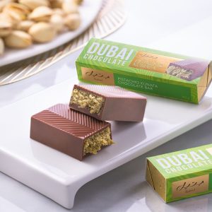 dubai chocolate bar with pistachio cream and kunafa filling 30g